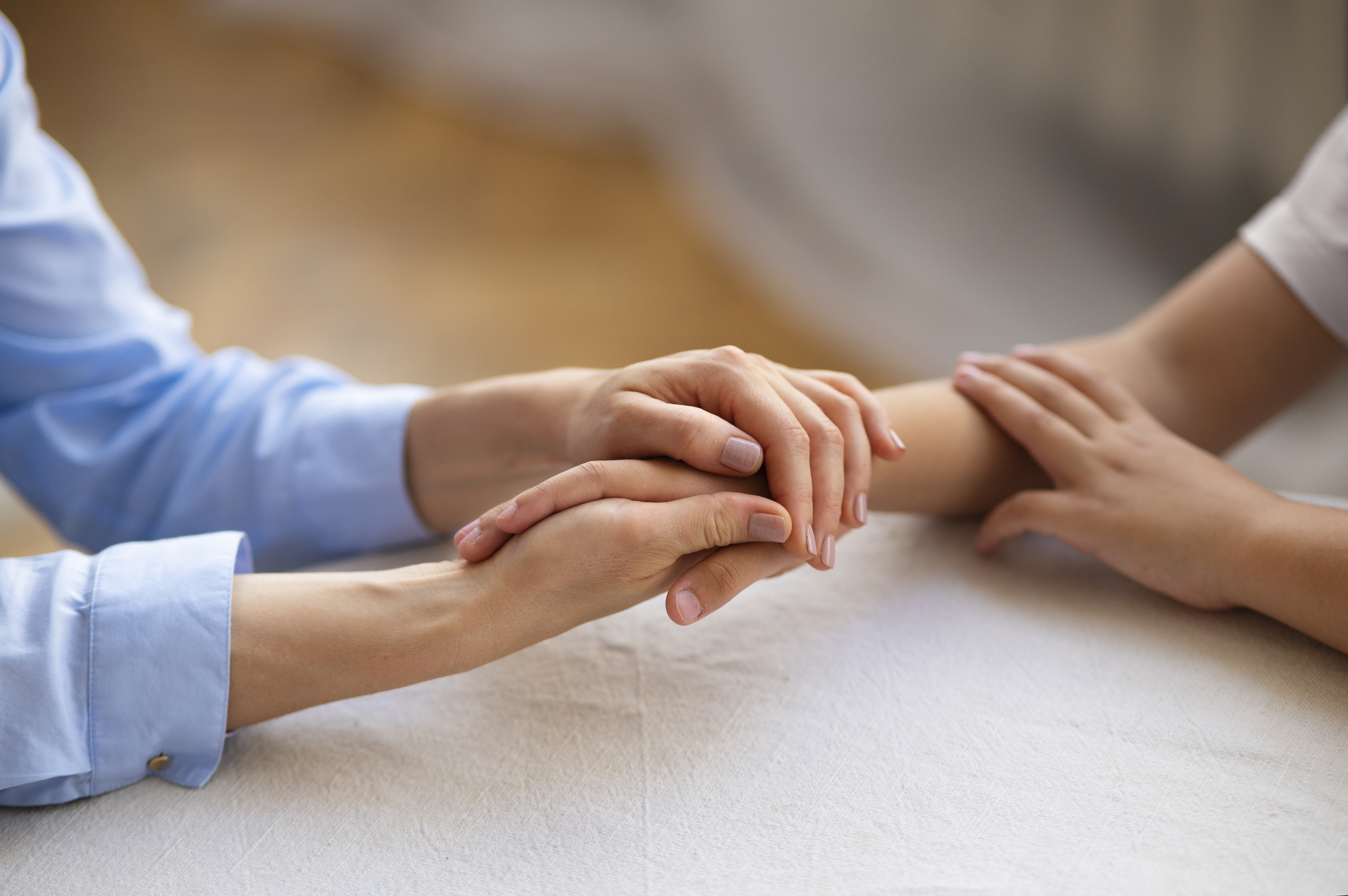 Cuando la TCC no es suficiente: cómo el EMDR trabaja desde el cuerpo y las emociones en casos resistentes